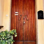 Casa Morgana 住宿加早餐酒店 奧爾比亞